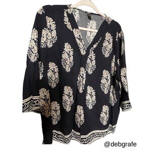 Black and Cream Women's Top